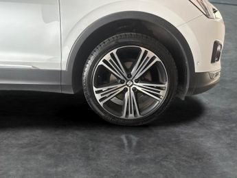 Seat Tarraco 2.0 TDI XCELLENCE Lux DSG (150 ps) - LED - REVERSE CAM - NAV
