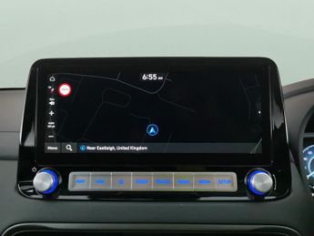 Hyundai Kona 64kWh Premium (10.5kW Charger) (204 ps) - KEYLESS ENTRY - LED - 