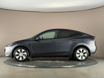 Tesla Model Y (Dual Motor) Long Range 4WDE (384 bhp) - HEATED STEERING - WIFI