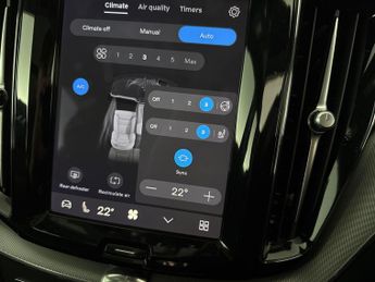 Volvo XC60 2.0h T6 Recharge 18.8kWh Plus Plug-in AWD (350 ps) - CARPLAY - H