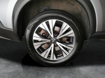 Nissan X-TRAIL 1.5 h e-POWER Acenta Premium (204 ps) - LANE DEPARTURE  - BLIND 