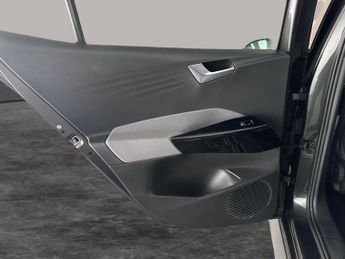 Volkswagen ID.3 Pro 58kWh Life (145 ps) - BLUETOOTH - PARK SENSORS - DAB