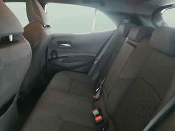 Toyota Corolla 1.8 VVT-h GPF Icon Tech CVT (122 ps) - REVERSE CAM - NAV - HEATE