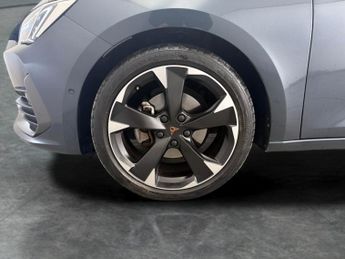 Cupra Leon 1.5 eTSI EVO V1 DSG (150 ps) - LED - REVERSE CAM - NAV