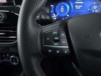 Ford Kuga 2.5 EcoBoost Duratec 14.4kWh ST-Line Plug-in CVT (225 ps) - REVE