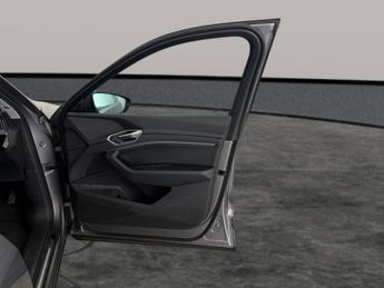 Audi e-tron 55 Technik quattro 95kWh (11kW Charger) (408 ps) - ADJUSTABLE SU
