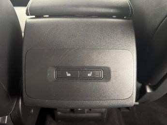 Jaguar I-PACE 400 90kWh R-Dynamic HSE Black 4WD (400 ps) - CARPLAY - KEYLESS E