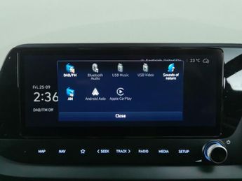 Hyundai Bayon 1.0 T-GDi MHEV Premium DCT (100 ps) - REVERSE CAM - HEATED SEATS