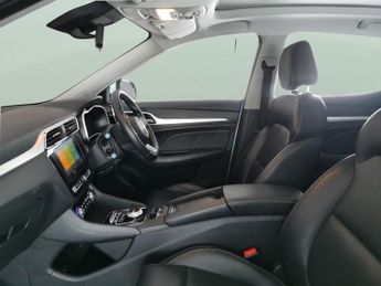 MG MG ZS 44.5kWh Exclusive (143 ps) - CARPLAY - KEYLESS ENTRY - LED
