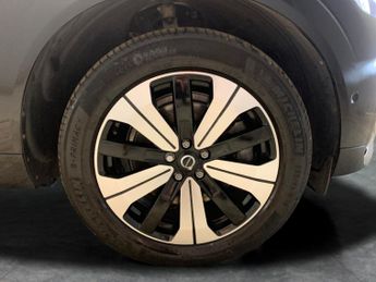 Volvo XC60 2.0h T6 Recharge 18.8kWh Plus Plug-in AWD (350 ps) - ADAPT CRUIS