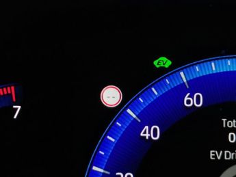 Toyota Corolla 1.8 VVT-h GPF Icon Tech CVT (122 ps) - REVERSE CAM - NAV - HEATE