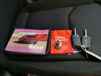 Seat Ibiza 1.0 TSI FR DSG (115 ps) - WIFI - BLUETOOTH - CRUISE