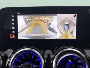 Mercedes-Benz EQA EQA 250+ 70.5kWh AMG Line (Premium) (190 ps) - LEATHER - KEYLESS