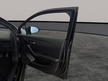 MG Mg4 51kWh SE (170 ps) - FABRIC - BLACK - CARPLAY - LED