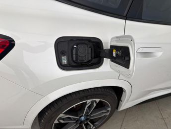 BMW iX1 30 66.5kWh M Sport xDrive (11kW Charger) (313 ps) - INTERIOR TRI