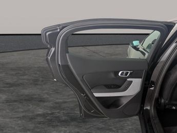 Polestar Polestar 2 Single Motor 69kWh Standard Range Fastback FWD (231 ps) - PARK A