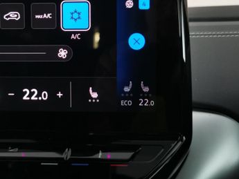 Volkswagen ID.4 Pure Performance 52kWh Life Edition (170 ps) - LED - REVERSE CAM