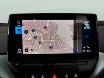 Volkswagen ID.4 Pure Performance 52kWh Life Edition (170 ps) - LED - REVERSE CAM
