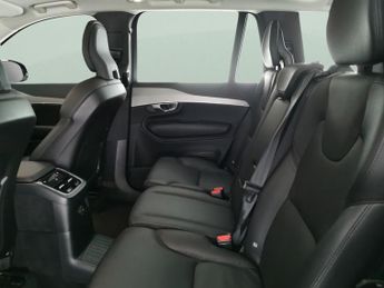 Volvo XC90 2.0h T8 Recharge 18.8kWh Plus Plug-in 4WD (455 ps) - ADAPT CRUIS