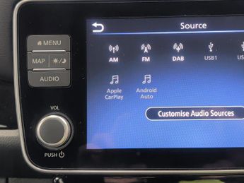 Nissan Leaf 39kWh N-Connecta (150 ps) - HEATED SEATS - NAV - LANE DEPARTURE