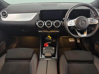 Mercedes-Benz EQA EQA 250+ 70.5kWh AMG Line (Premium) (190 ps) - LEATHER - KEYLESS