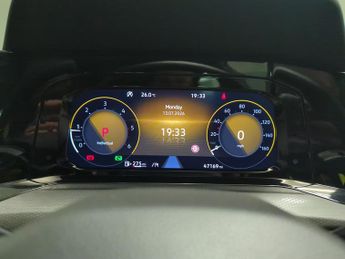 Volkswagen Golf 2.0 TDI GTD DSG (200 ps) - ALCANTARA - HEATED STEERING - WIFI