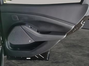 Ford Mustang Mach-e Extended Range 91kWh Automatic (294 ps) - CARPLAY - KEYLESS ENTR