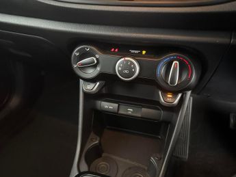 Kia Picanto 1.0 DPi 2 AMT (66 bhp) - DAB - PRIVACY GLASS - ISOFIX