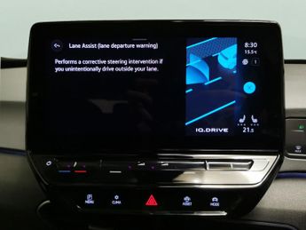 Volkswagen ID.3 Pro 58kWh Life (145 ps) - LANE DEPARTURE  - BLUETOOTH - PARK SEN