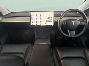 Tesla Model Y (Dual Motor) Long Range 4WDE (384 bhp) - HEATED STEERING - WIFI