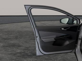 Volkswagen Id.5 Pro 77kWh Style (174 ps) - SPEED LIMIT RECOG - 19IN ALLOYS - AIR