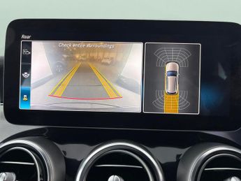Mercedes-Benz C Class 2.0 C220d AMG Line (Premium) G-Tronic+ 4MATIC (194 ps) - SELF PA