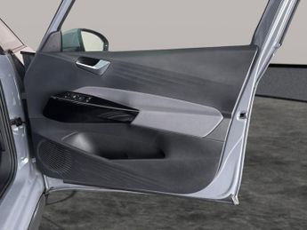 Volkswagen ID.3 Pro Performance 58kWh Life (204 ps) - COMFORT PACK - BLUETOOTH