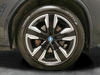 BMW iX3 80kWh M Sport (286 ps) - DRIVING ASSISTANT - PARK ASSIST - REVER