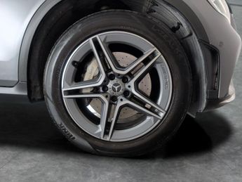 Mercedes-Benz GLC 2.0 GLC220d AMG Line G-Tronic+ 4MATIC (194 ps) - SELF PARK - LED