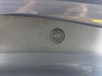 Tesla Model 3 (Dual Motor) Long Range 4WDE (346 ps) - PARK ASSIST - LED - REVE