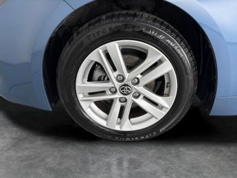 Toyota Corolla 1.8 VVT-h GPF Icon CVT (122 ps) - LANE DEPARTURE ALERT - BLUETOO
