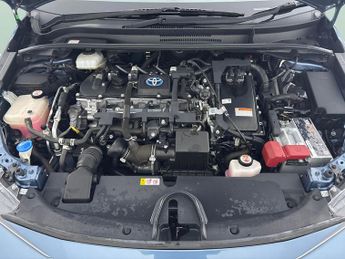Toyota Corolla 1.8 VVT-h GPF Icon CVT (122 ps) - LANE DEPARTURE ALERT - BLUETOO