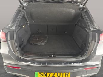 Mercedes-Benz EQA EQA 250+ 70.5kWh AMG Line (Premium) (190 ps) - COMFORT PACK - KE