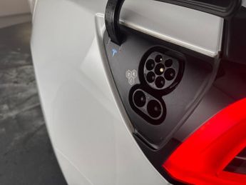 Tesla Model 3 (Dual Motor) Long Range 4WDE (346 ps) - PARK ASSIST - LED - REVE