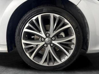Toyota Yaris 1.5 VVT-h Excel E-CVT (116 ps) - BLIND SPOT ASSIST - WIFI