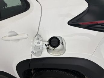 Toyota Yaris Cross 1.5 VVT-h Icon E-CVT (116 ps) - LANE DEPARTURE ALERT - BLUETOOTH