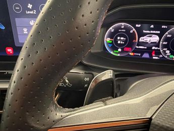 Cupra Leon 1.4 eHybrid 12.8kWh VZ2 Plug-in DSG (245 ps) - LED - REVERSE CAM
