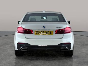 BMW 5 Series 2.0 520d MHT M Sport (190 ps) - BMW CONNECTED PACKAGE PROFESSION