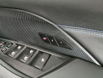 BMW 4 Series 2.0 420i M Sport Convertible (184 ps) - WIND DEFLECTOR - HEATED 