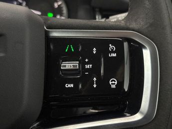 Land Rover Range Rover Evoque 1.5 P300e 12.2kWh R-Dynamic S Plug-in 4WD (309 ps) - LANE DEPART