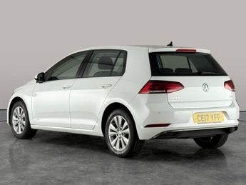 Volkswagen Golf 1.6 TDI SE Nav DSG (115 ps) - AIR CON - DAB - USB AUDIO