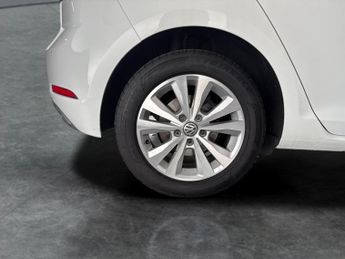 Volkswagen Golf 1.6 TDI SE Nav DSG (115 ps) - AIR CON - DAB - USB AUDIO