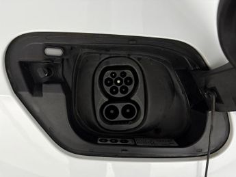 Volkswagen ID.3 Pro Performance 58kWh Life (204 ps) - HEATED SEATS - NAV - HEATE