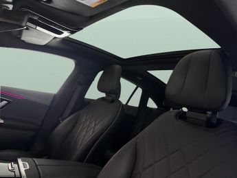 Mercedes-Benz EQE EQE 350 89kWh Exclusive Luxury (292 ps) - NAV - LEATHER - HEATED